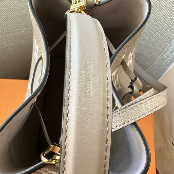 Empreinte Monogram Giant Neonoe MM Tourterelle Creme ❌SOLD ❌ - Picture 5 of 16